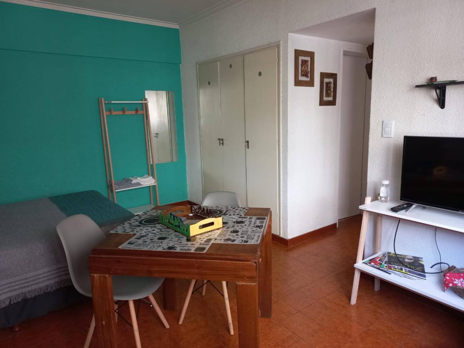 Luminoso Y Comodo Monoambiente En Apartamento